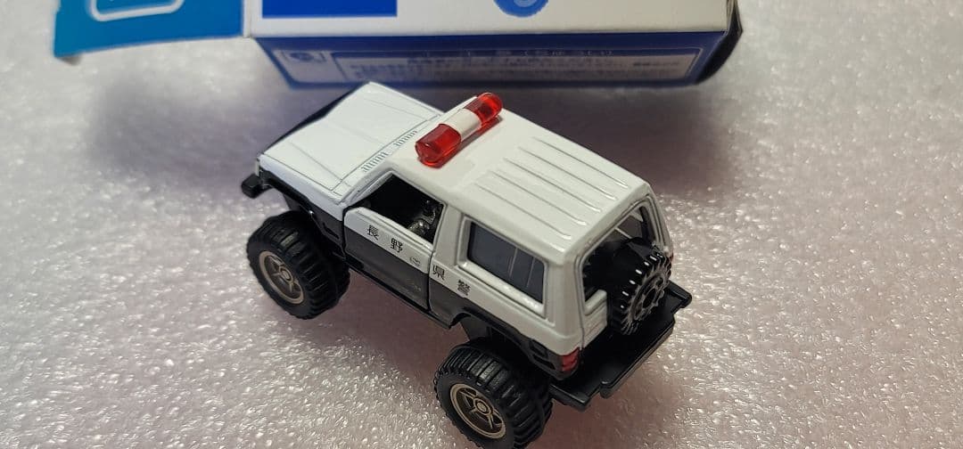 【 全国送料無料 】未使用！ パジェロ パトカー ビックフット 「 トミカ 」