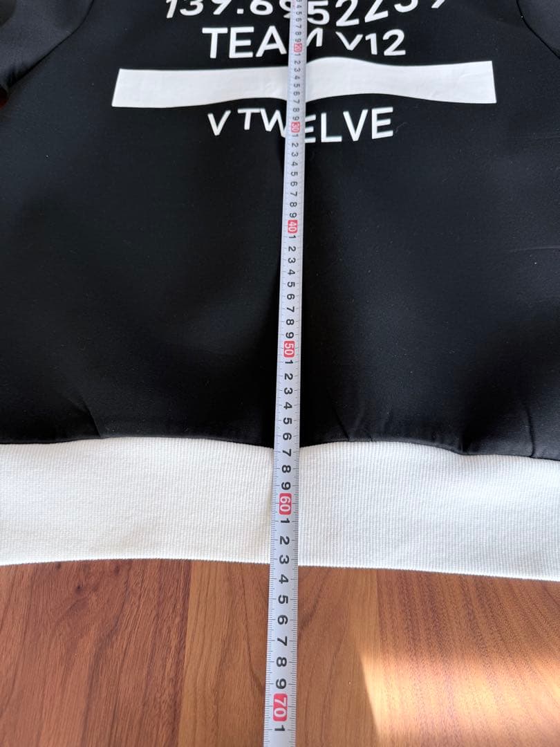 V.1.2. ブラック スウェット Mサイズ