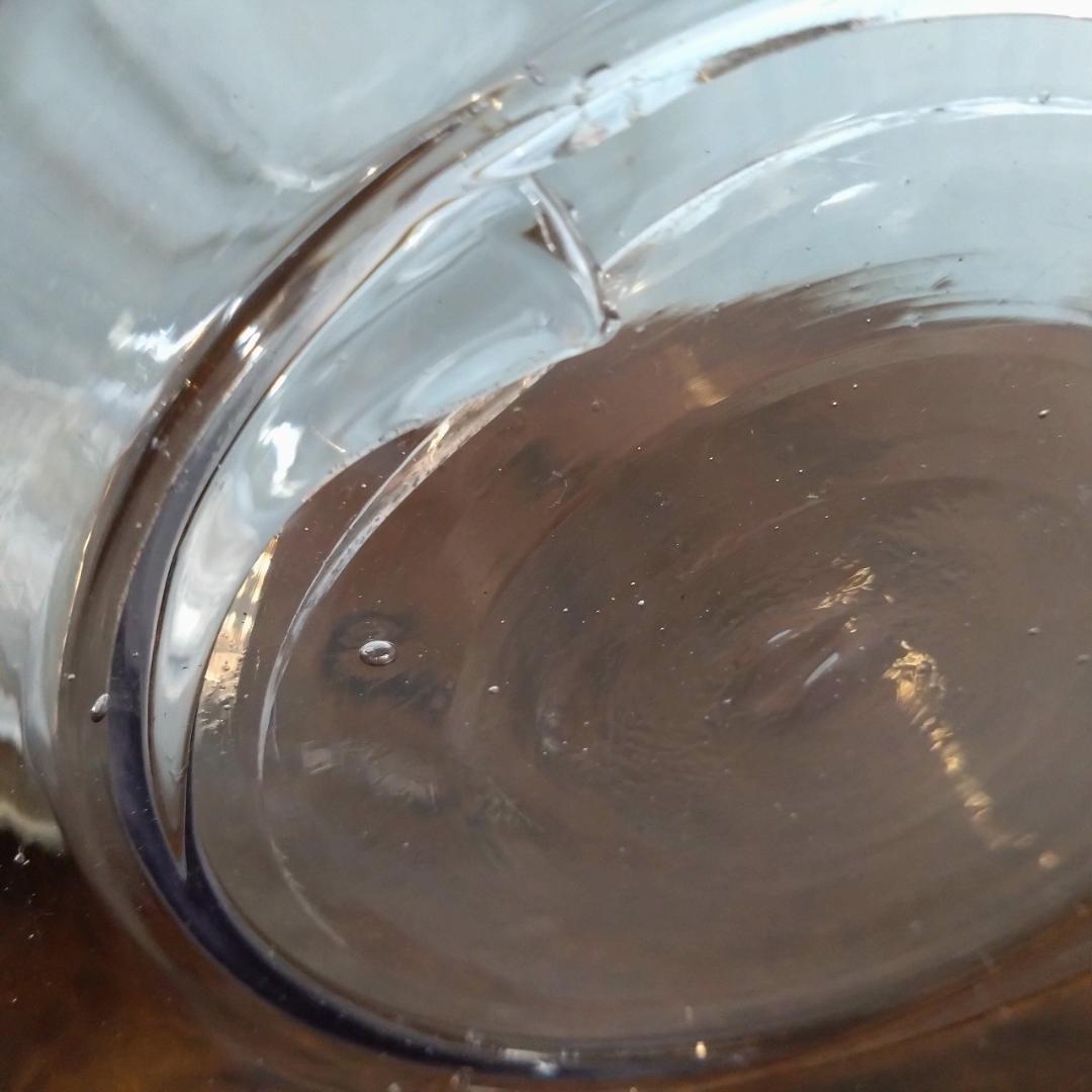 地球瓶　ガラス瓶　気泡