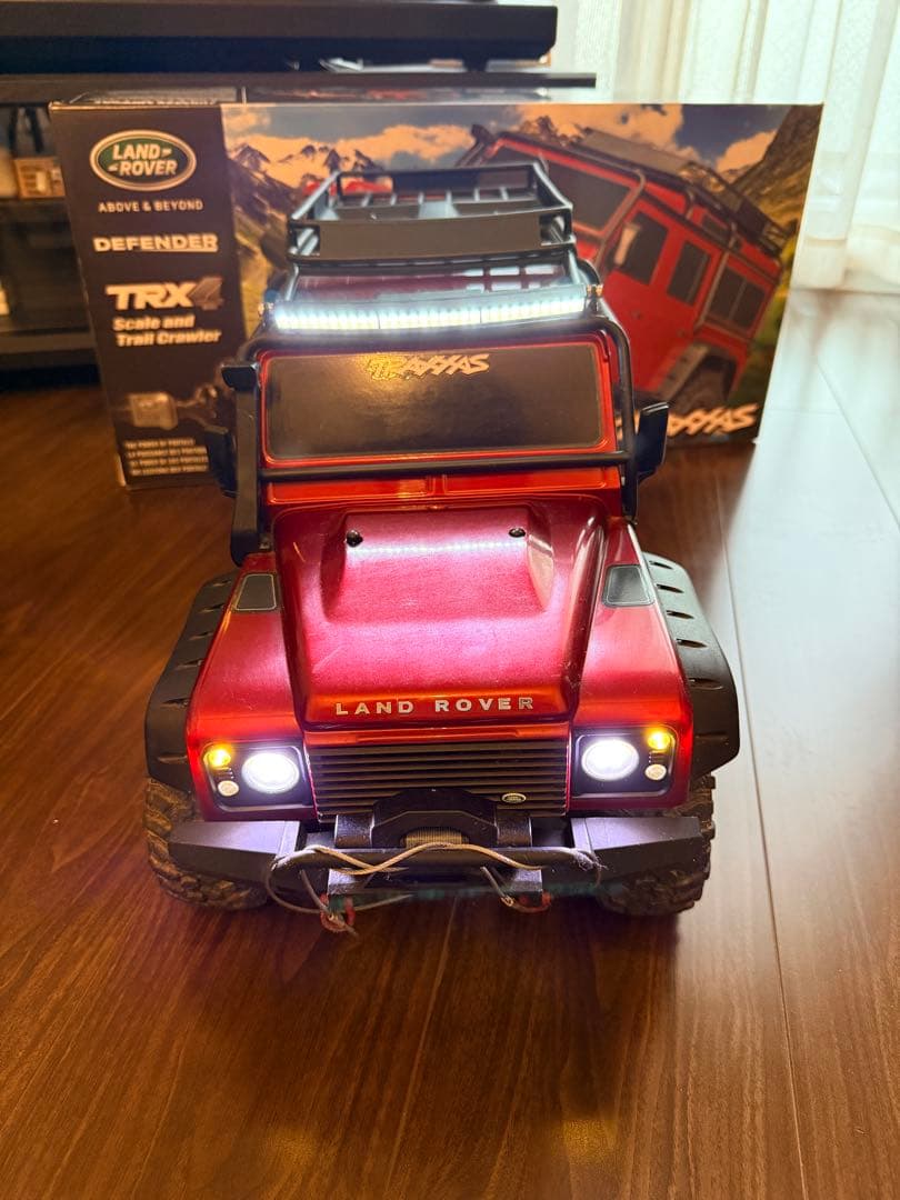 TRAXXAS TRX4 Land Rover ディフェンダー