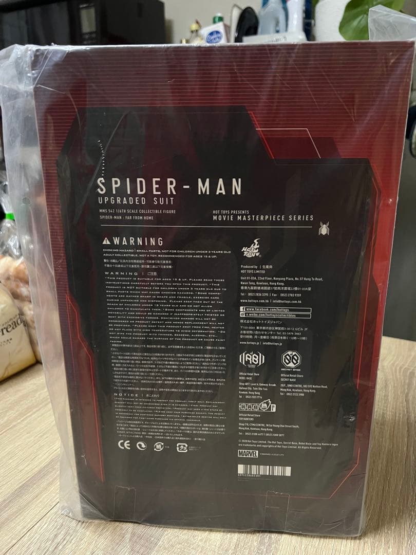 ホットトイズ　スパイダーマン アップグレードスーツ& ブラック＆ゴールドスーツ