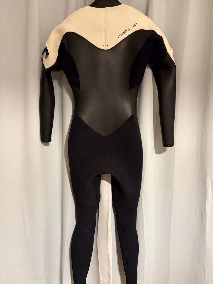最終SALE☆O'Neill セミドライ5×3mm レディースウェットスーツ
