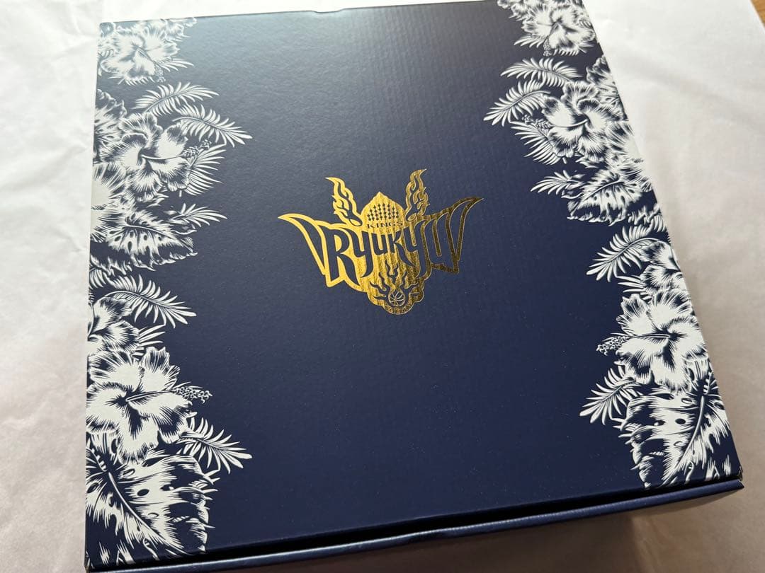 琉球ゴールデンキングス　レプリカユニフォーム　Lサイズ&ゴーディースリッパ