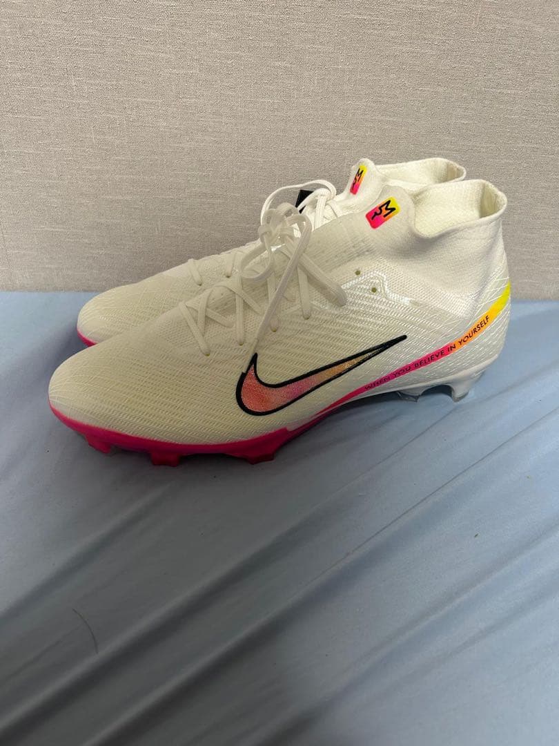 ナイキマーキュリアルFGエリート Marcus Rashford edition