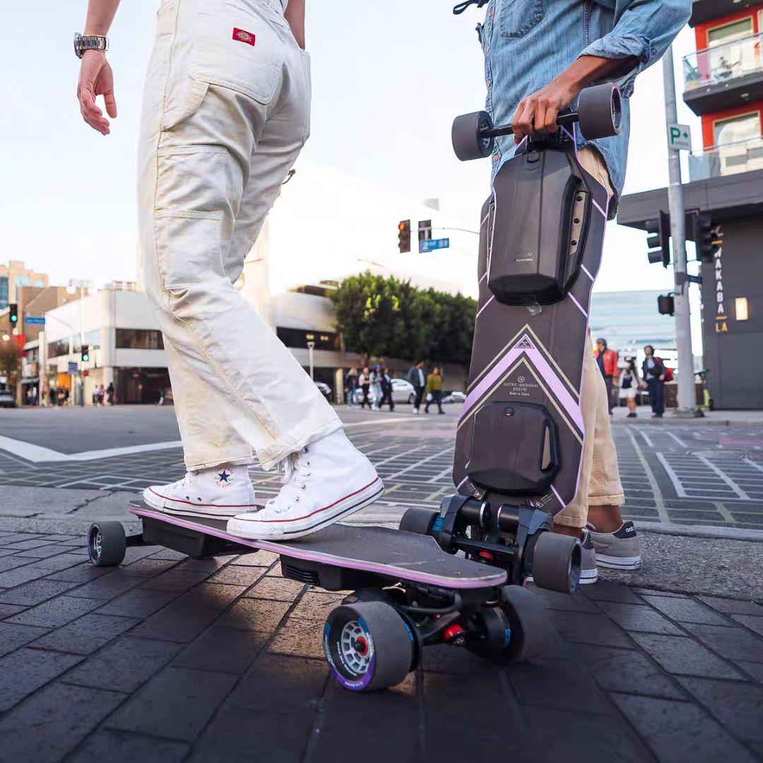 最強&最高の電動スケボー