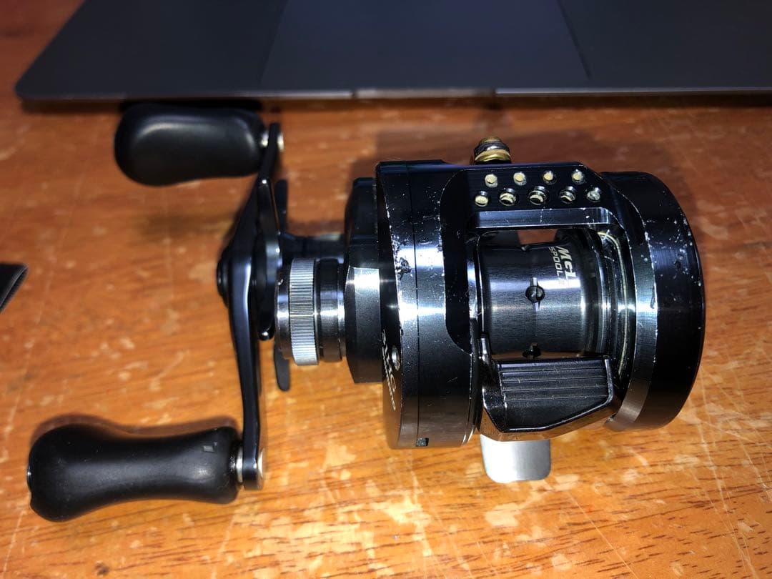 シマノ カルカッタコンクエスト シャローエディション31HG