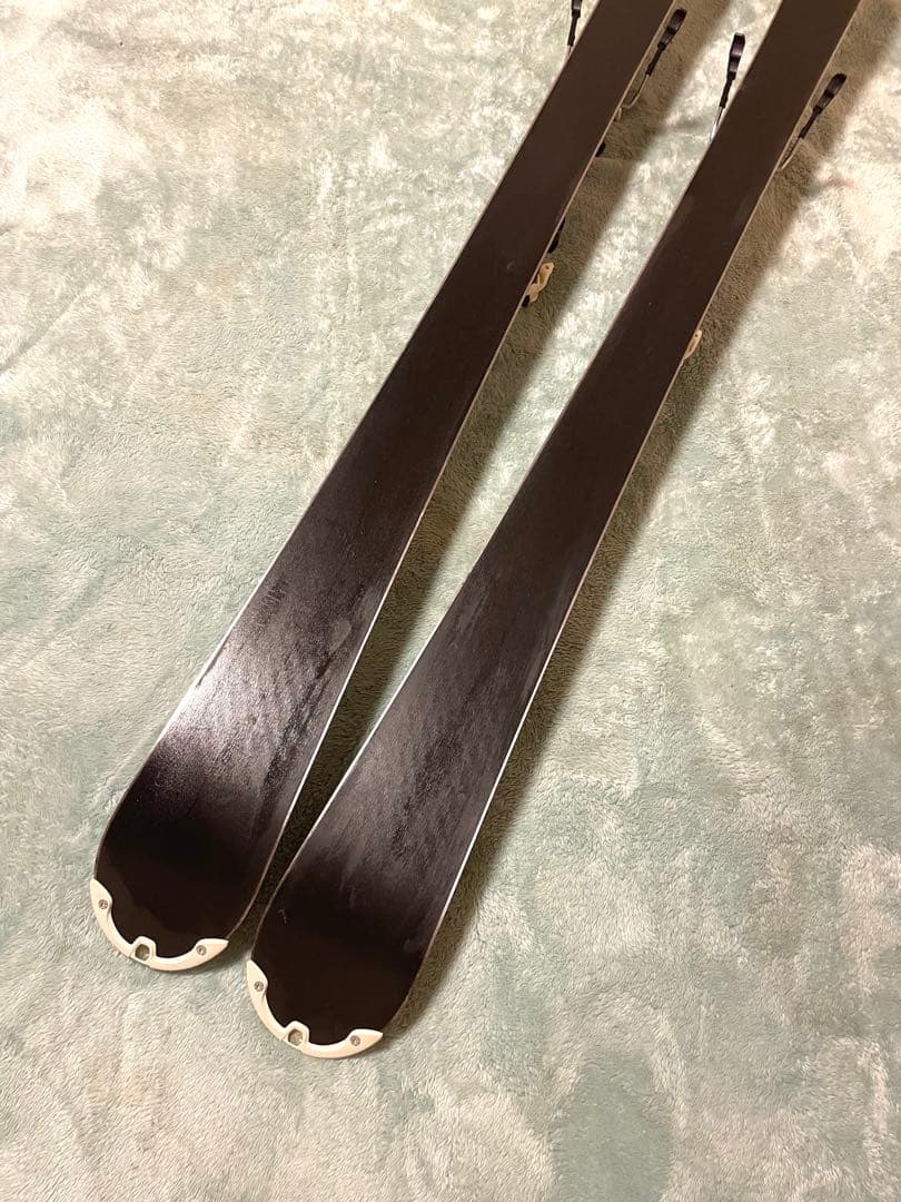 ●VOLKL ESSENZA MOTION フォルクル レディース 153㎝●