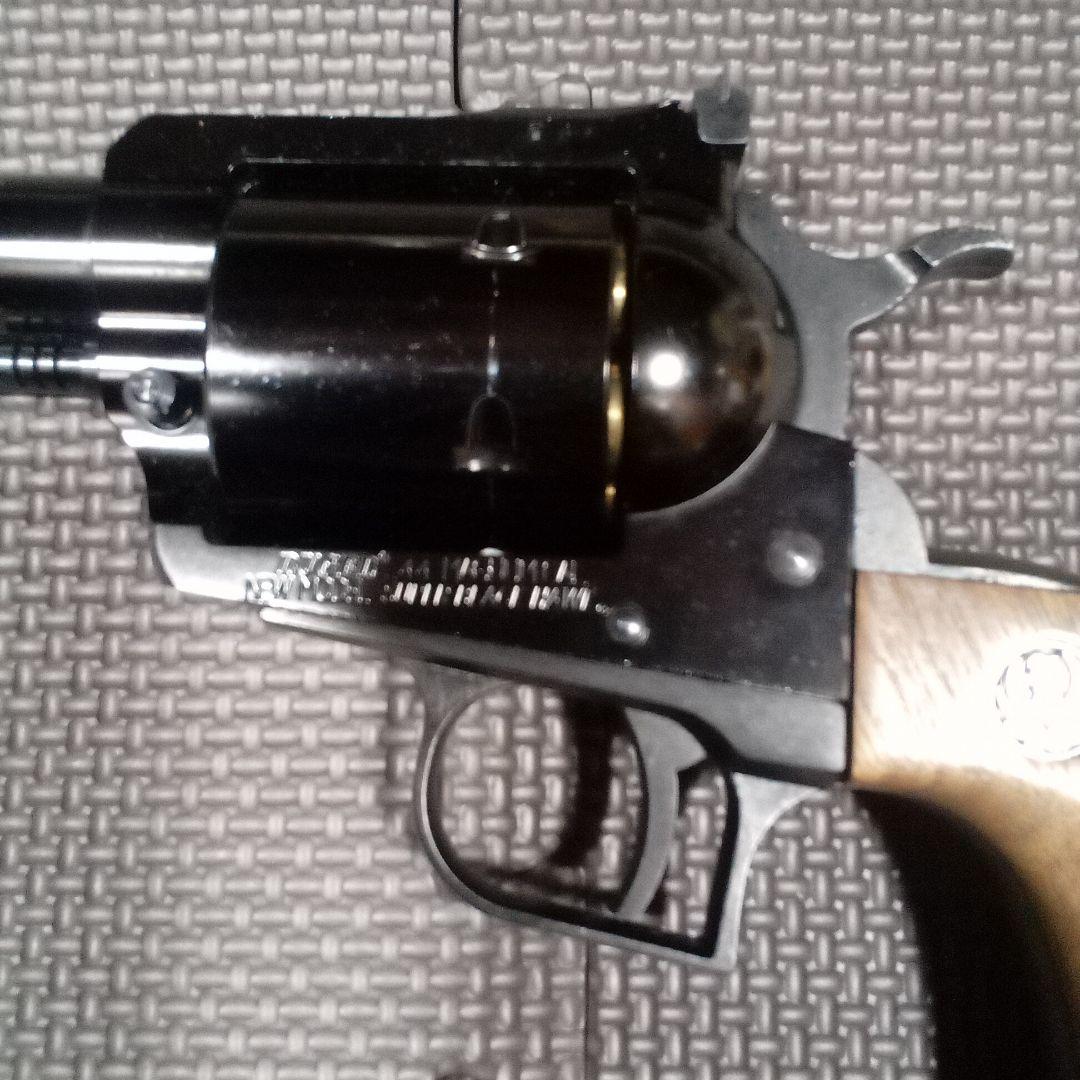 マルシン　スーパーブラックホーク7.5　木グリ　プラグリ付　Wディープブラック