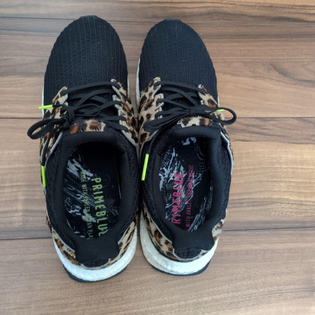 アディダス　ウルトラブースト　DNA Leopard 29.5