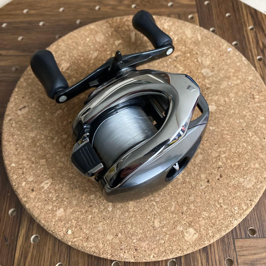 太*陽様 アンタレスDC シマノ　ベイトリール