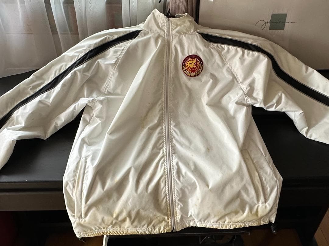 新日本プロレス藤波辰爾のトレーニングジャケット（直筆サインと本人の血痕付き）