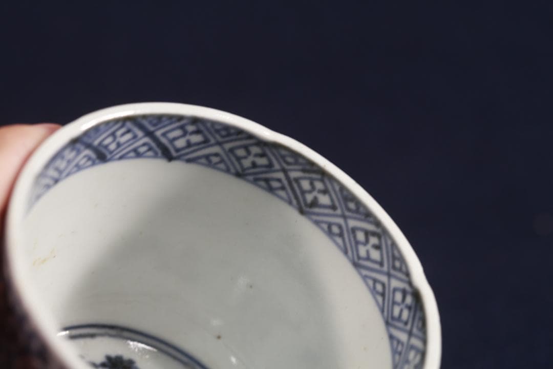 415　古伊万里大振染付浪速高台見込松竹梅蛸唐草図蕎麦猪口　江戸中期