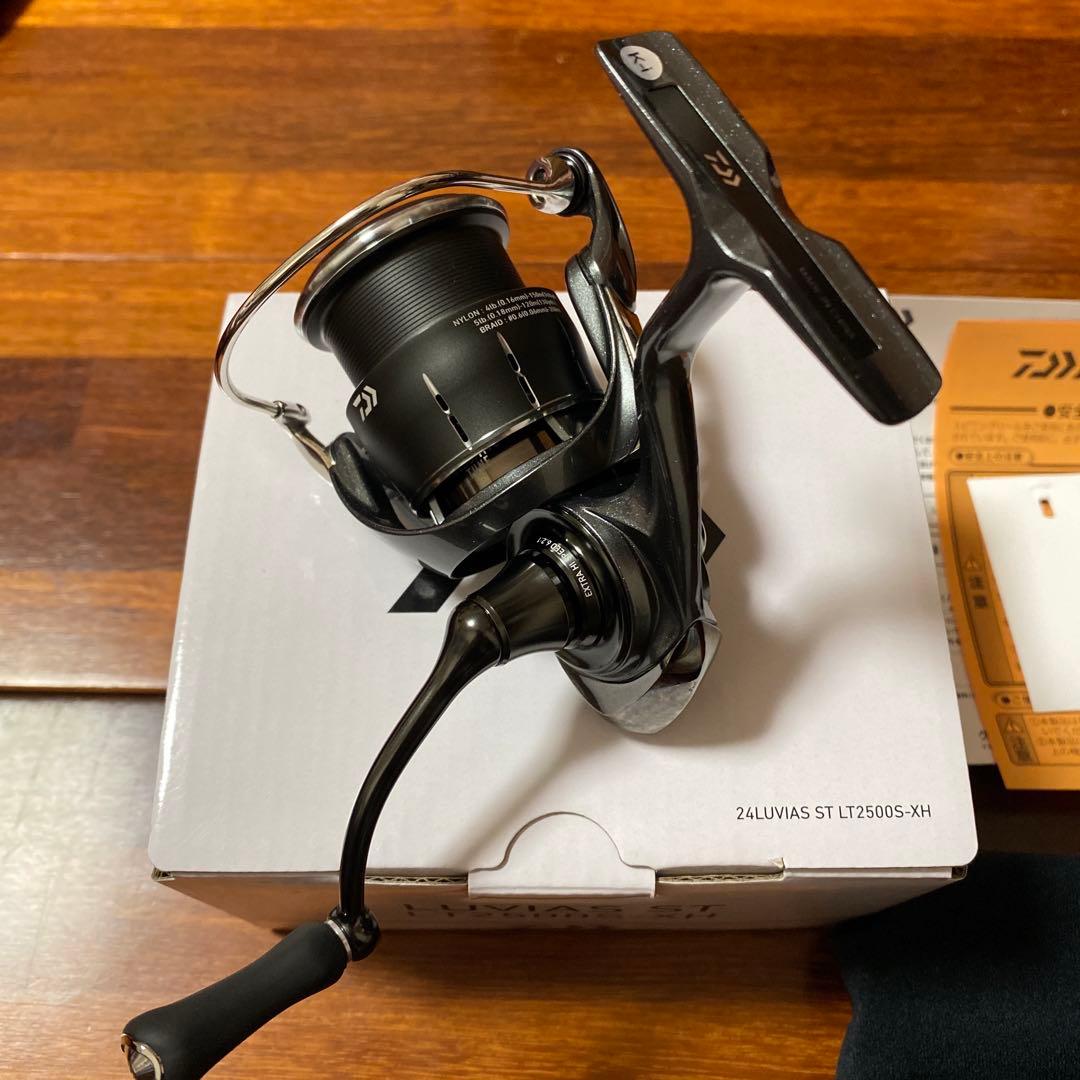 ダイワ 24ルビアスST LT2500S-XH 新品未使用