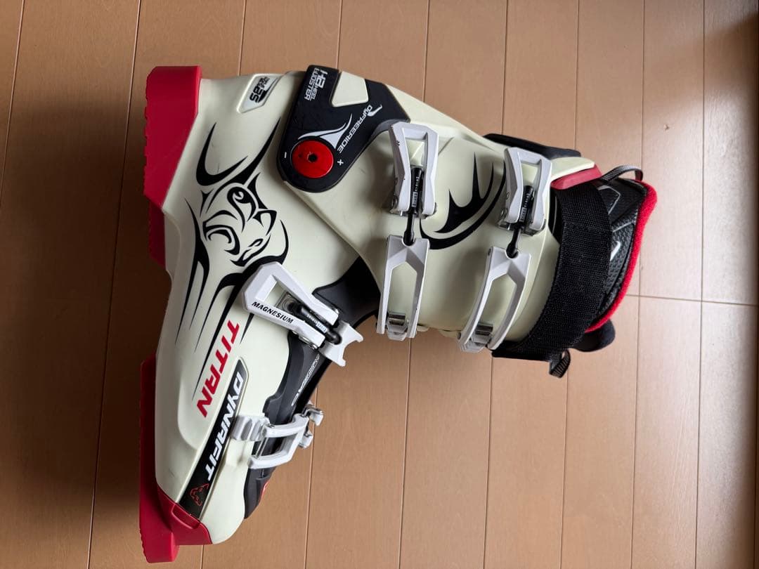 DYNAFIT スキーブーツ