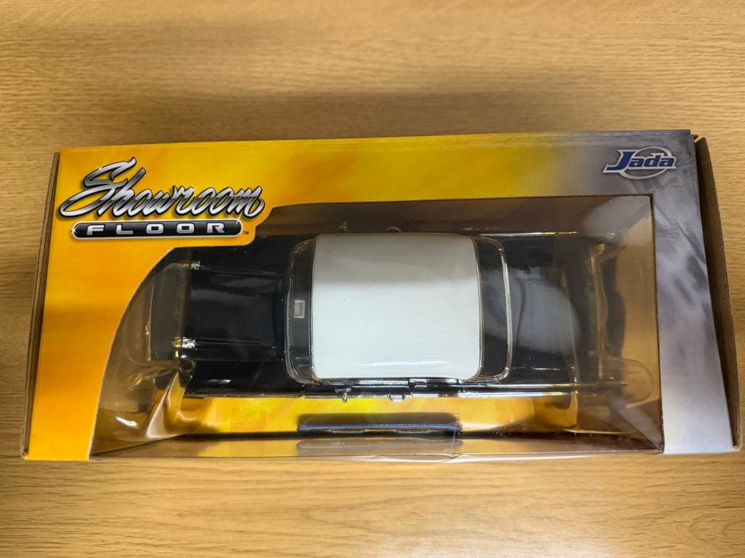 【廃番】1957 Chevy Bel Air 黒×白　Jada 1/24