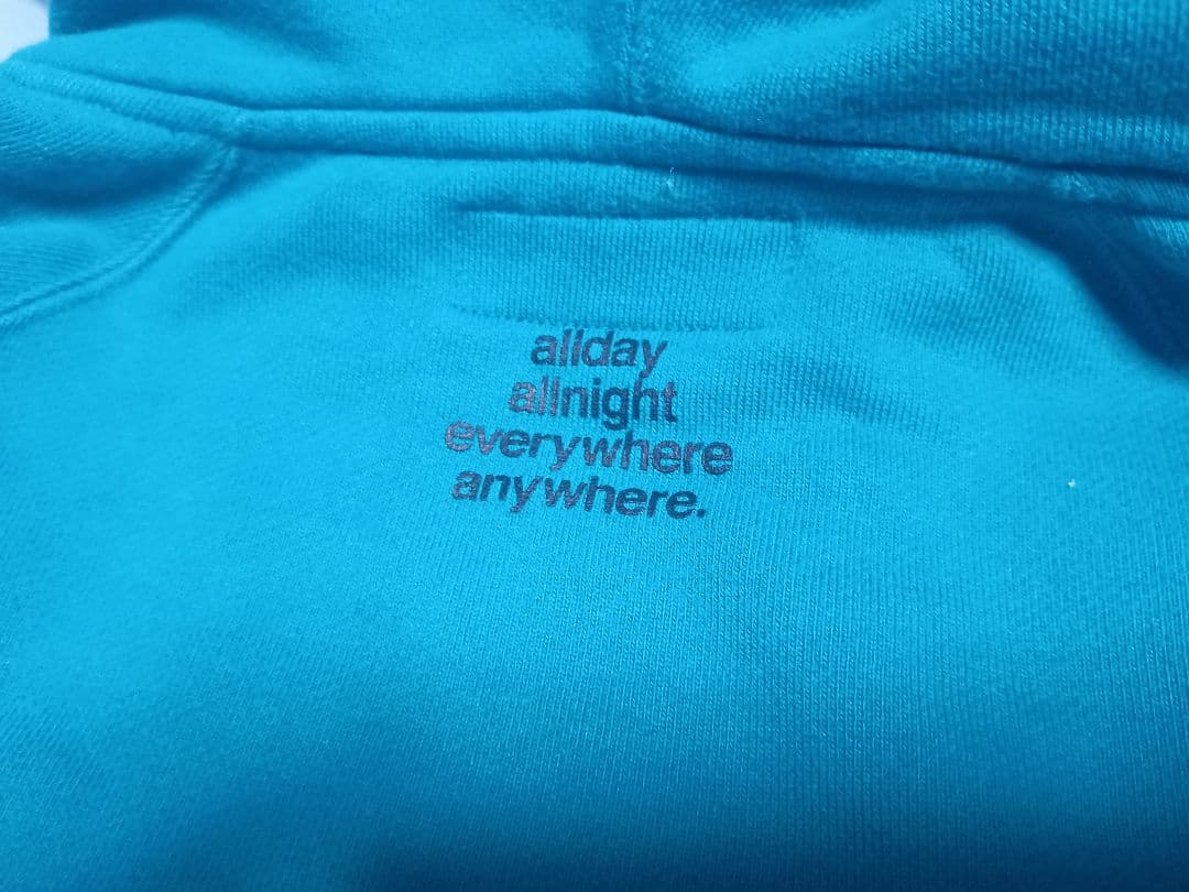 ボーラホリック　パーカー　S