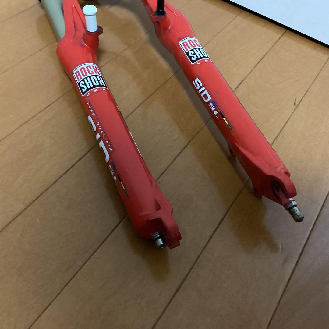 ROCKSHOX SID サスペンションフォーク レッド　26インチ用