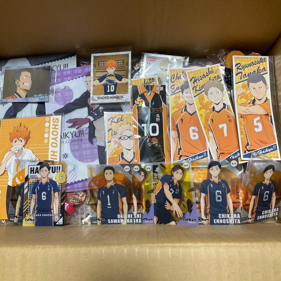 ハイキュー　缶バッジ　ポストカードまとめ売り　200点以上
