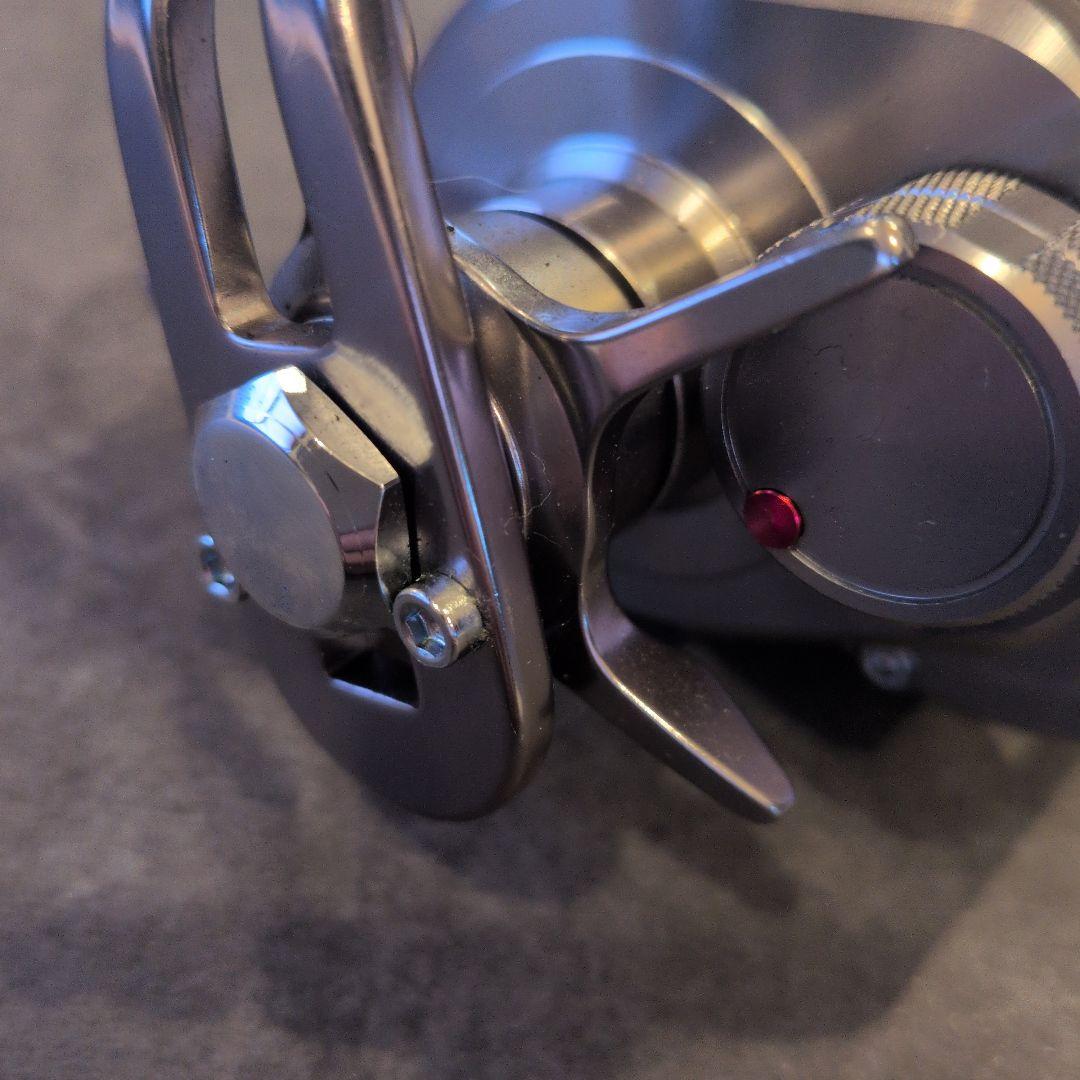 ダイワ　ソルティガ　１５　L 極美品　左