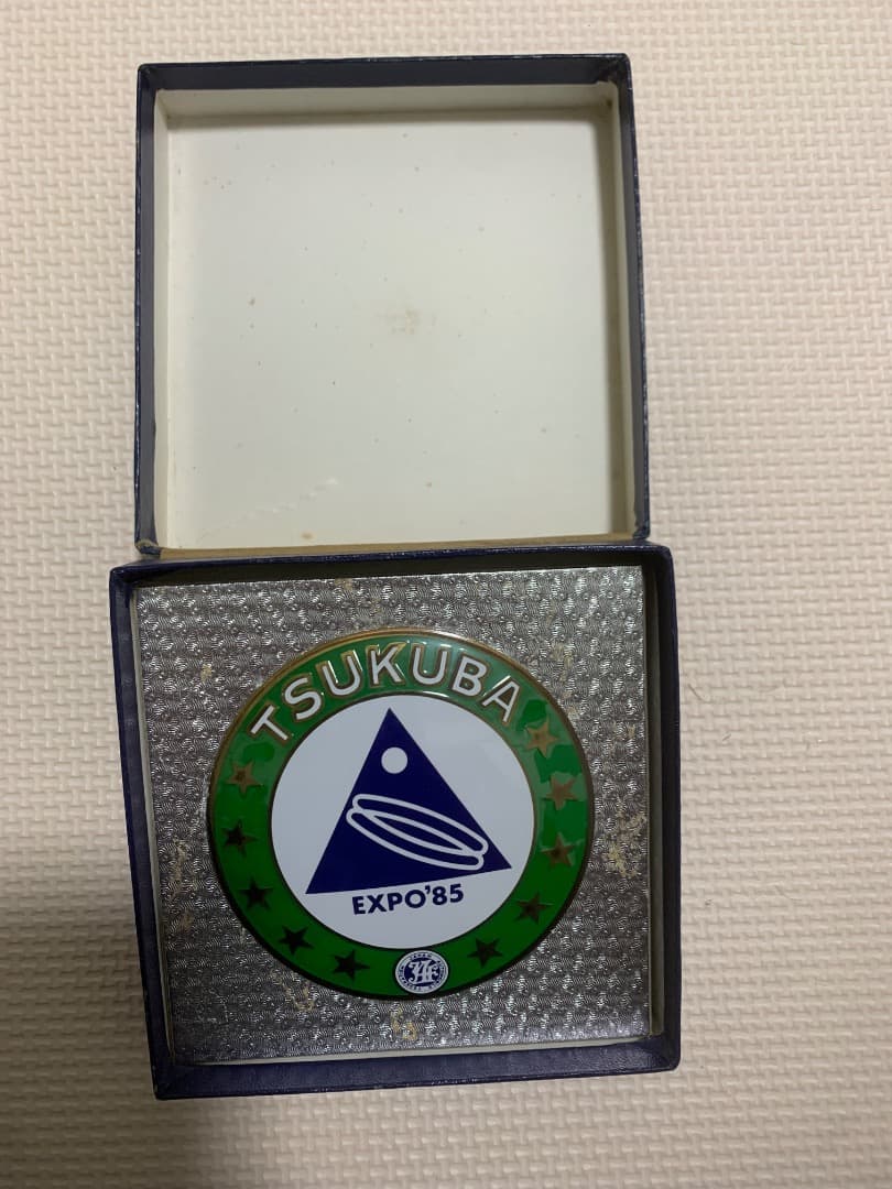 TSUKUBA EXPO'85 ピンバッジ JAF