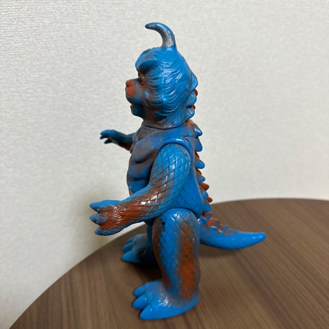 希少　マルサン　ゴメス　ウルトラQ 当時物　ソフビ