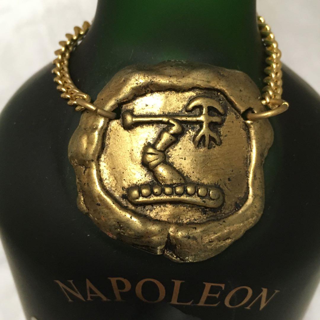 ⚠️ ヘネシー ナポレオン コニャック 700ml ※ よくお読みください