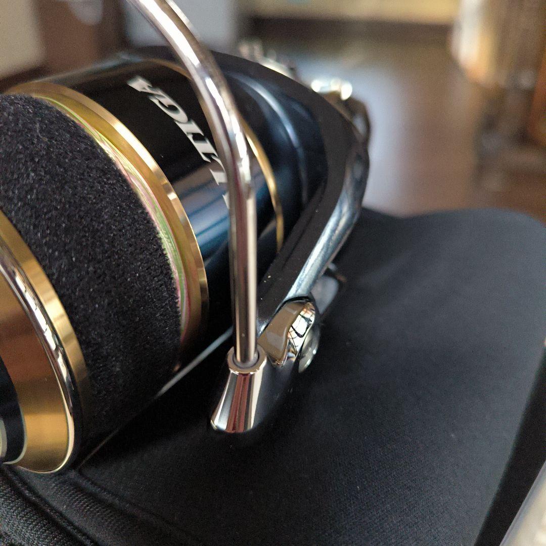 Daiwa ソルティガ18000Pスピニングリール 専用ケース付き