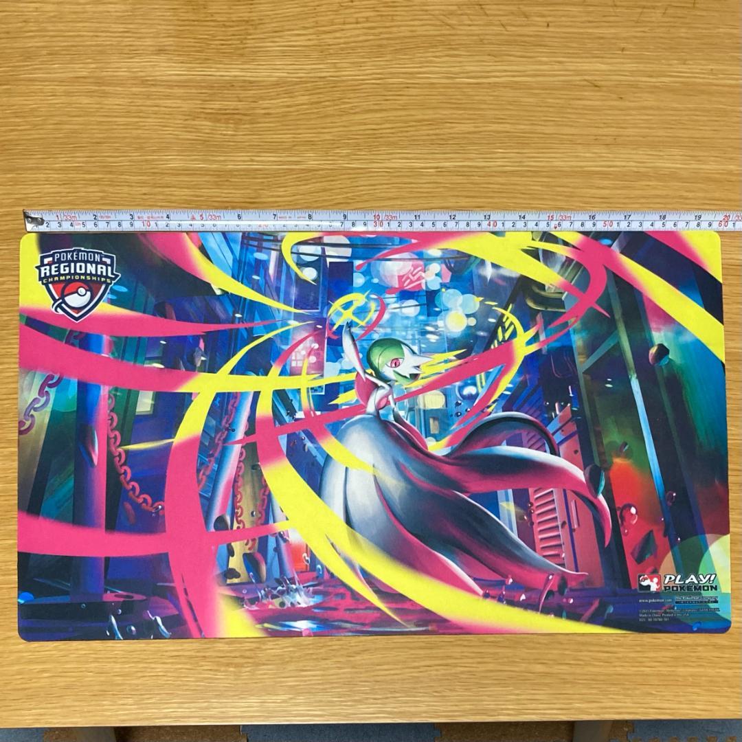 メガサーナイトプレイマット2025 海外限定 新品未使用