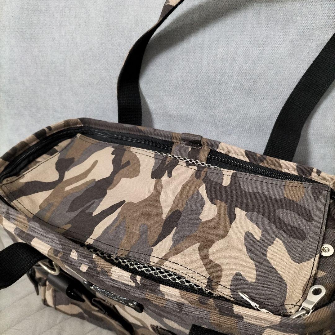 【未使用】Toto&Pal 迷彩柄キャリーバッグ　小型犬用