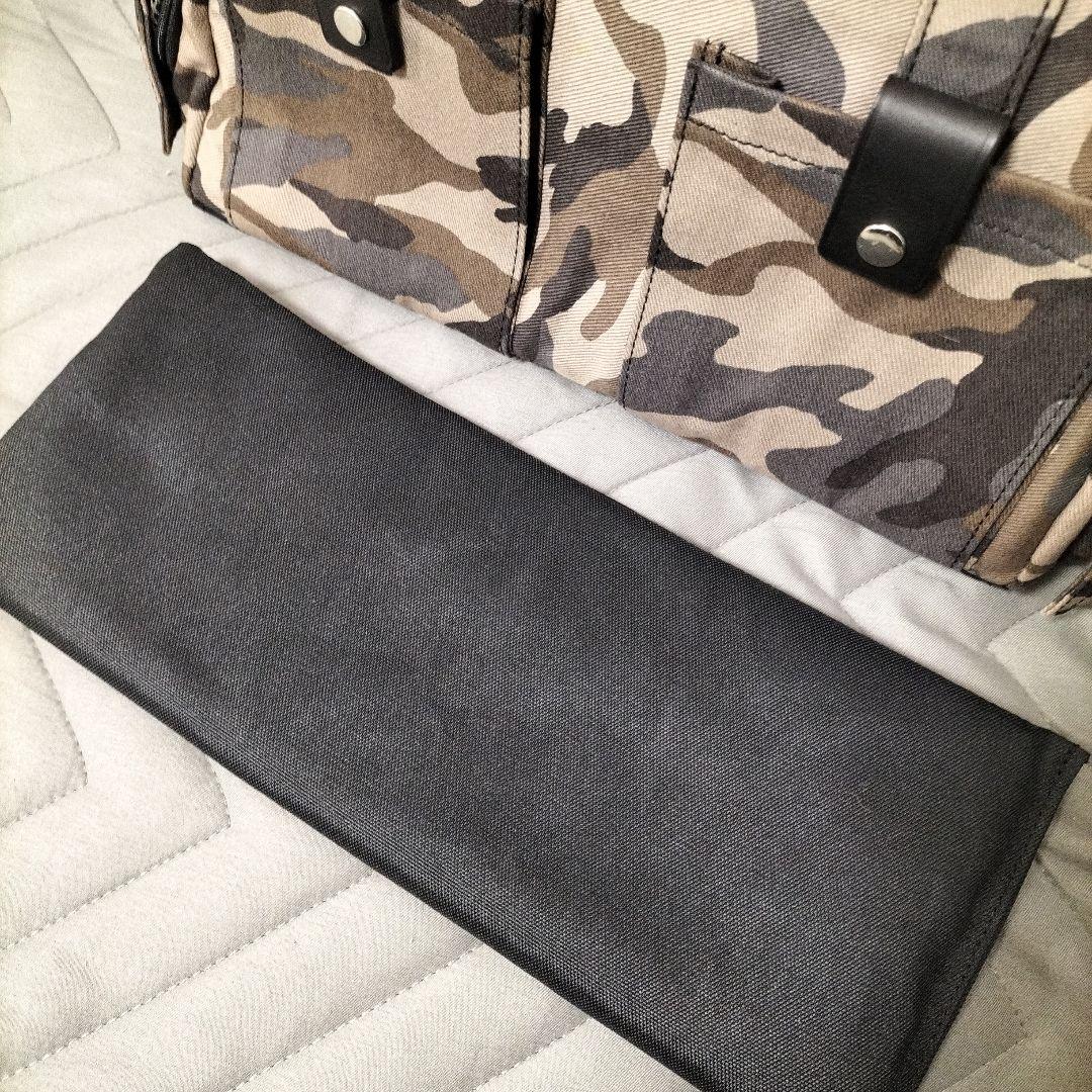 【未使用】Toto&Pal 迷彩柄キャリーバッグ　小型犬用