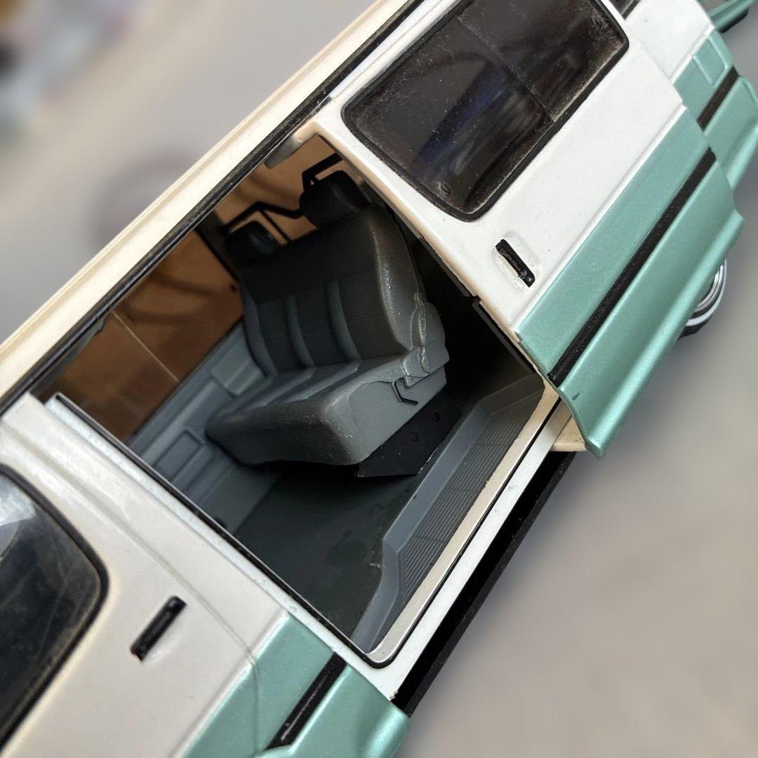 青島ダイキャスト、100系ハイエースバン絶版