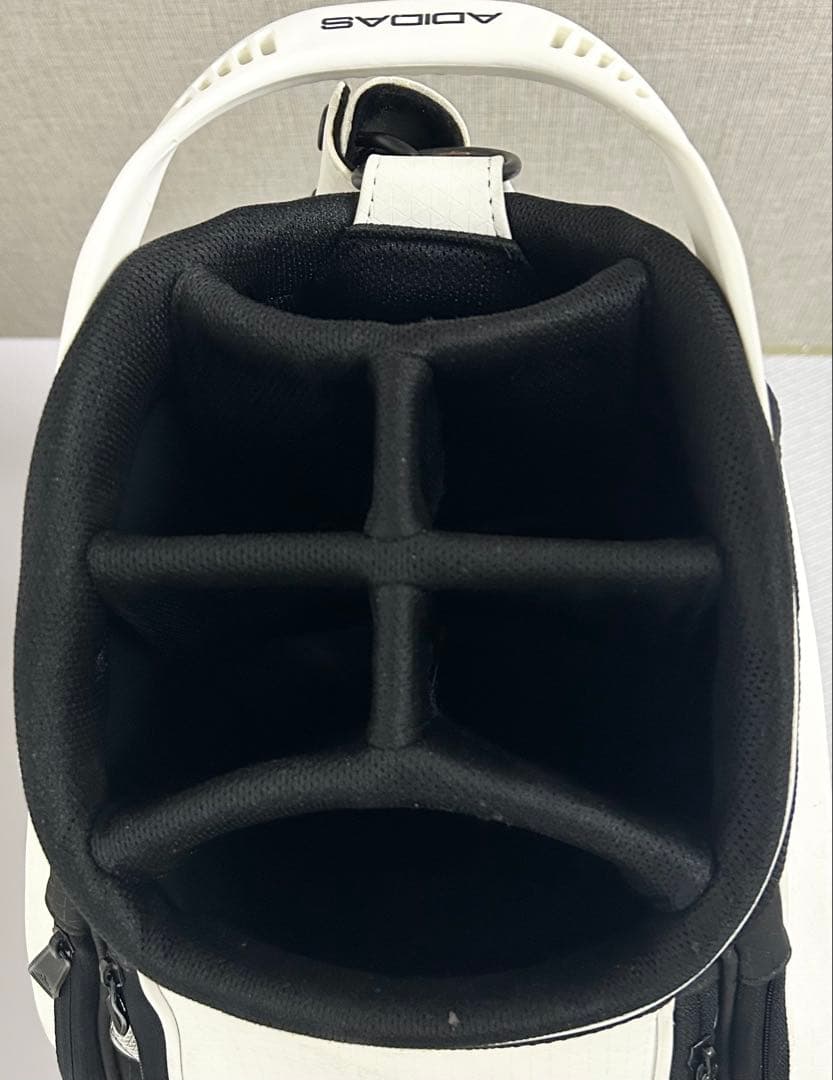⑥ adidas ホワイト/ブラック キャディバッグ　おまけ付き