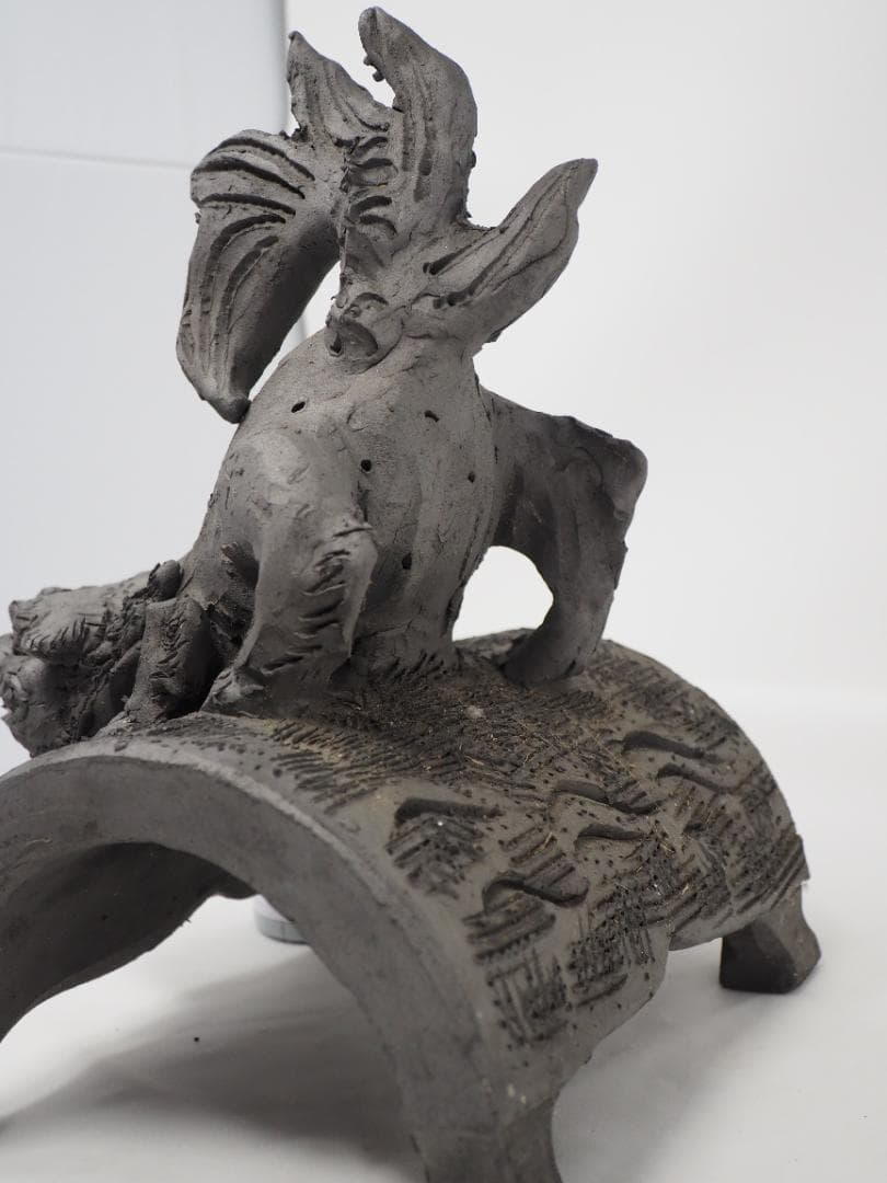 シーサー　瓦　沖縄産　琉球　守り神　鬼瓦　縁起物　破邪