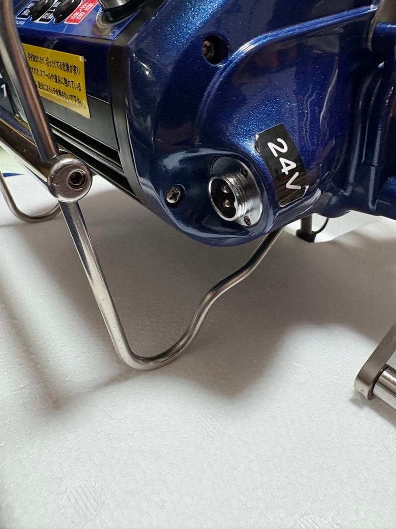 COMMAND Z-10 HP 電動リール DC 24V