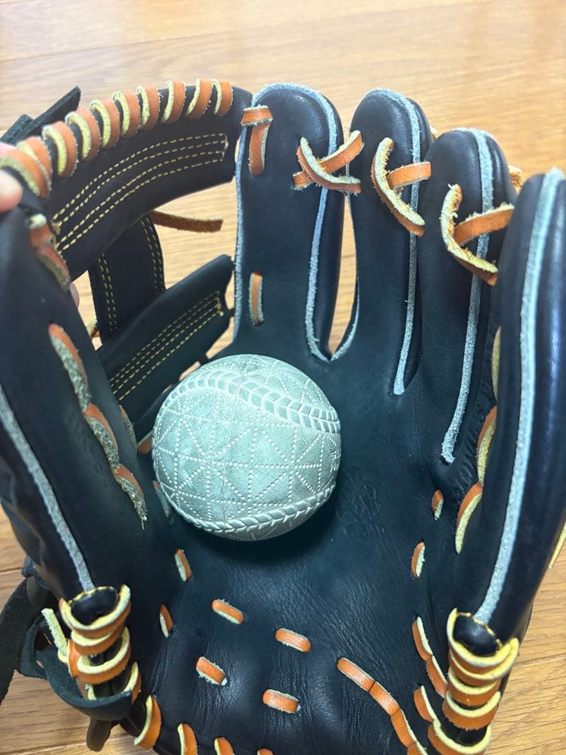 Hi-Gold 軟式グローブ型付け済 即使用可 ボール・袋付き