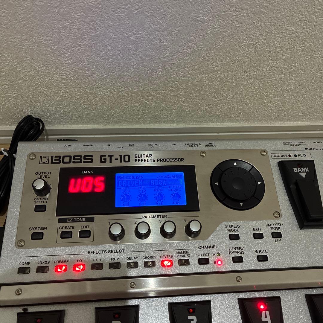 完動品！acアダプターセット　【美品】BOSS GT-10 マルチエフェクター
