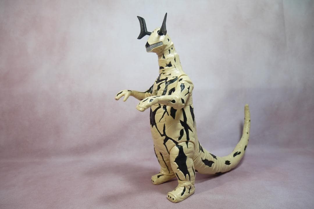 a_m_r _AI　　18件