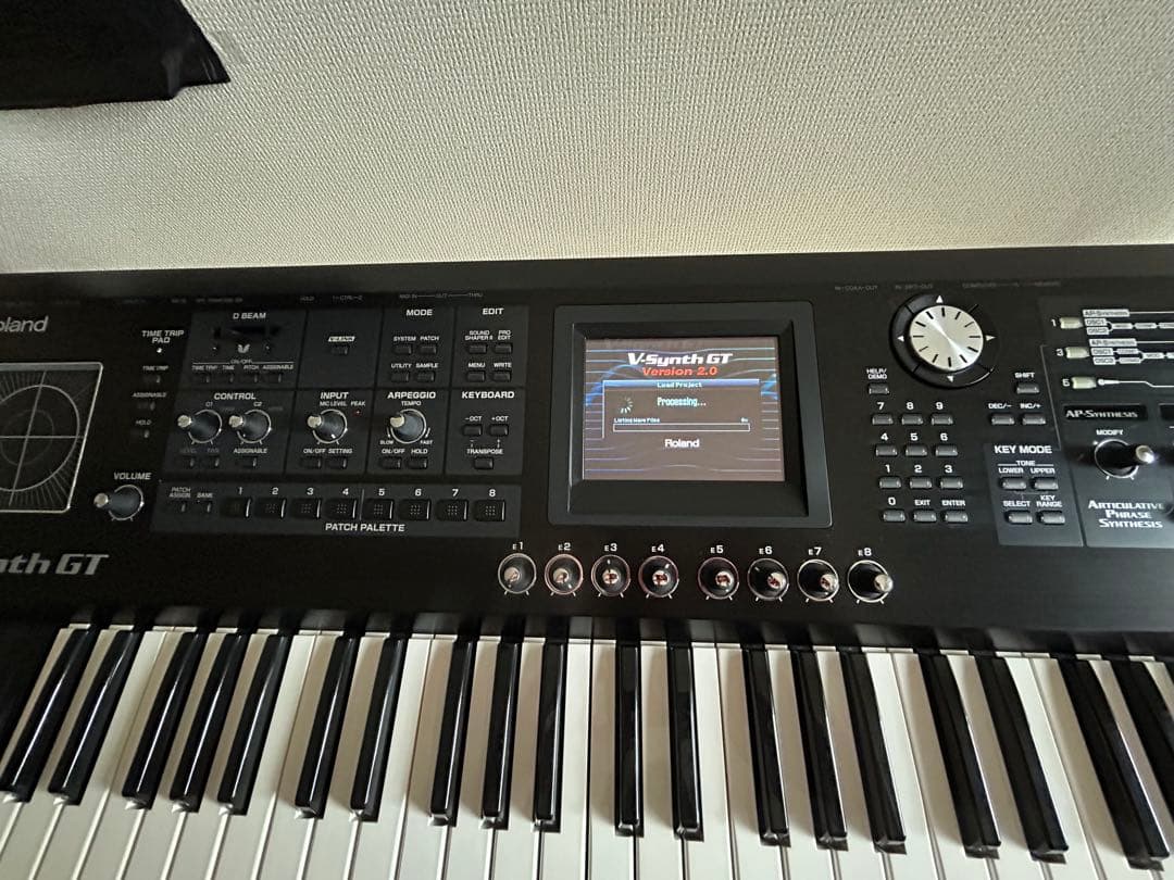 V-Synth GT Version2.0 61鍵シンセ、ボコーダー 超美品
