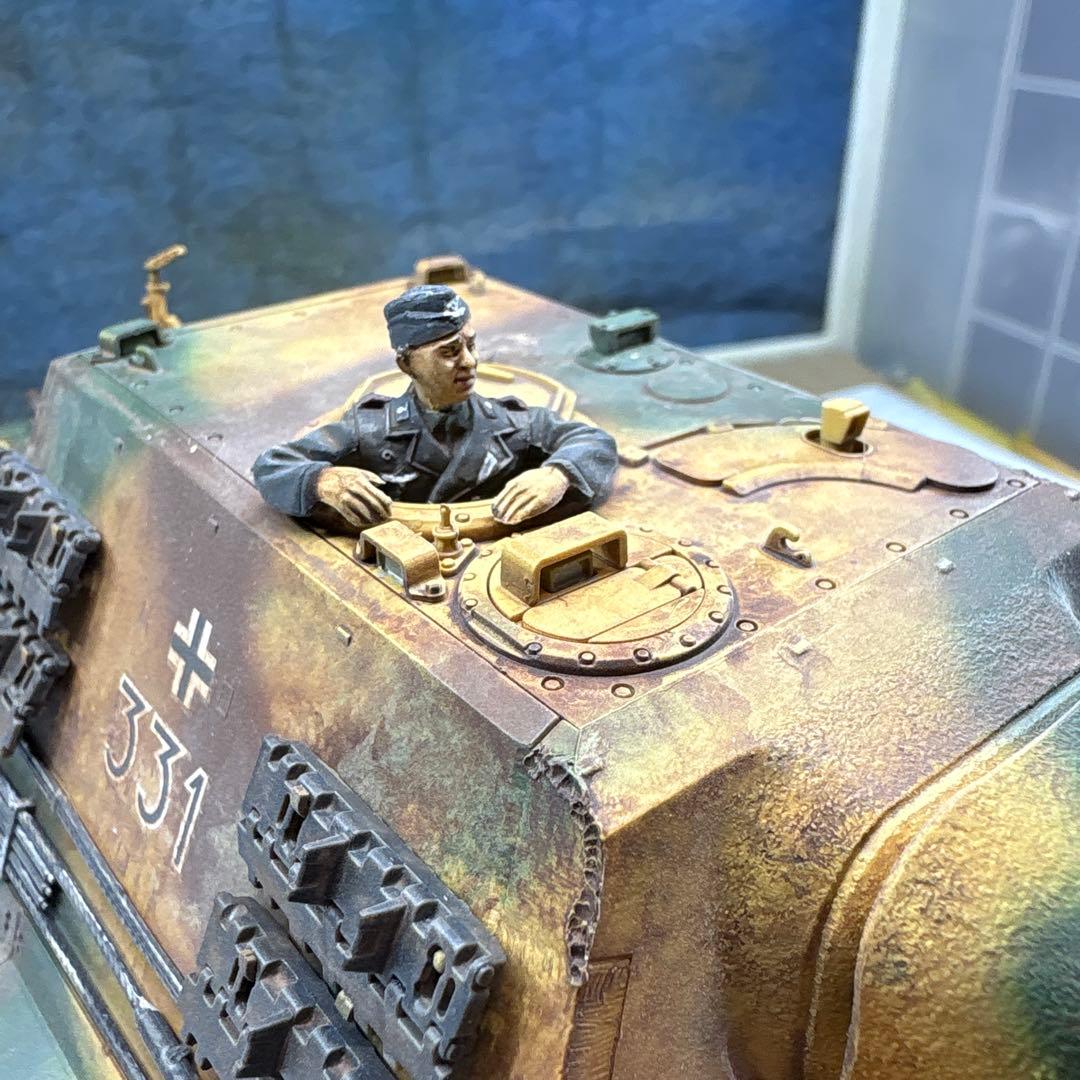 タミヤ 1/35 ドイツ陸軍 重駆逐戦車 ヤークトタイガー 初期生産型　完成品