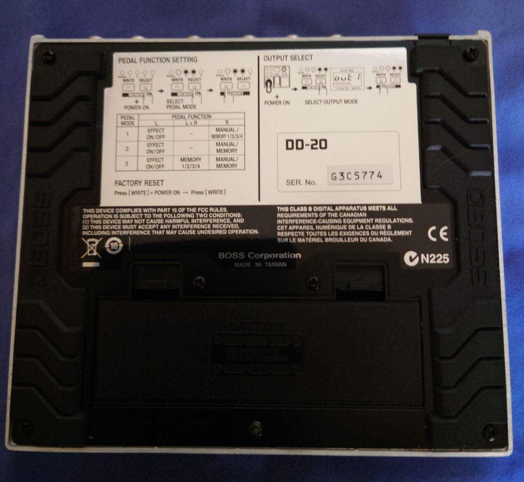 ギター BOSS DD-20 GIGA DELAY