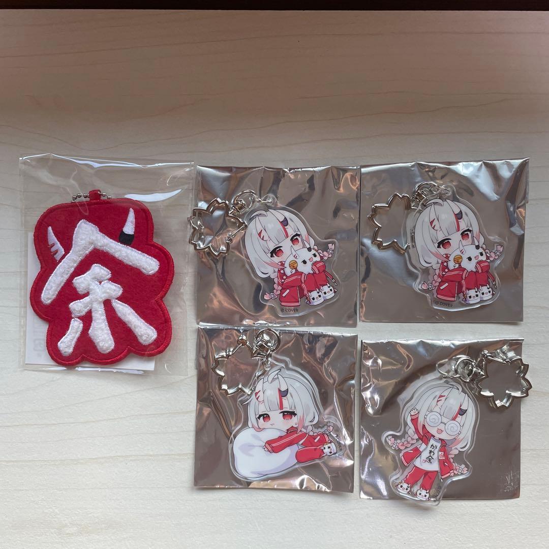 百鬼あやめ 新衣装記念2024 アクリルキーホルダー　刺繍バッジ