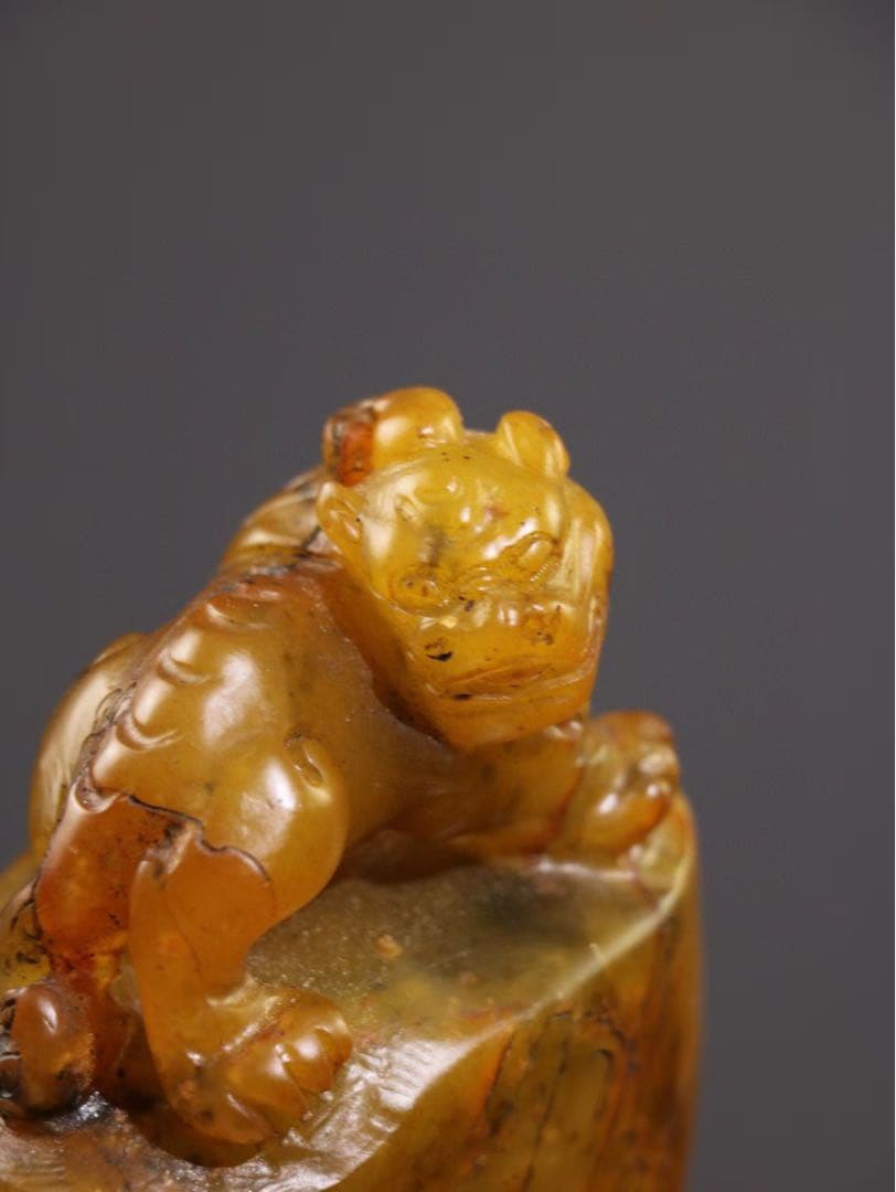 珍品 田黄石印鑑　瑞獣　貔貅（ひきゅう）