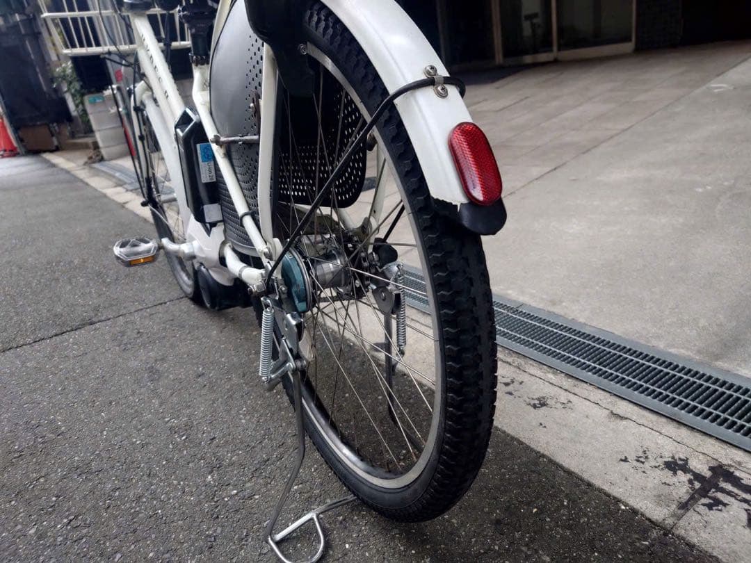 大阪府　ブリヂストン　HYDEE II 電動アシスト自転車　バッテリー8.7ah