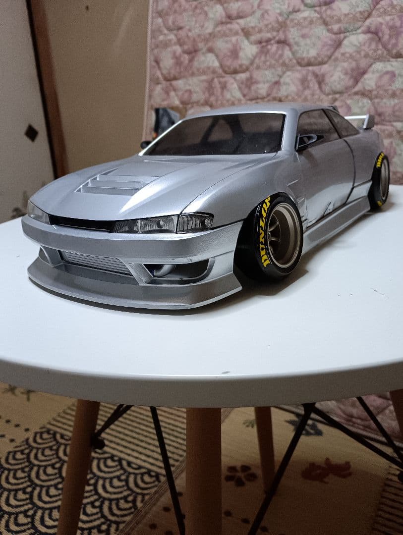 オ*ん様 S14シルビア（後期)ボディー　前後ブリスターフェンダー仕様 1/10