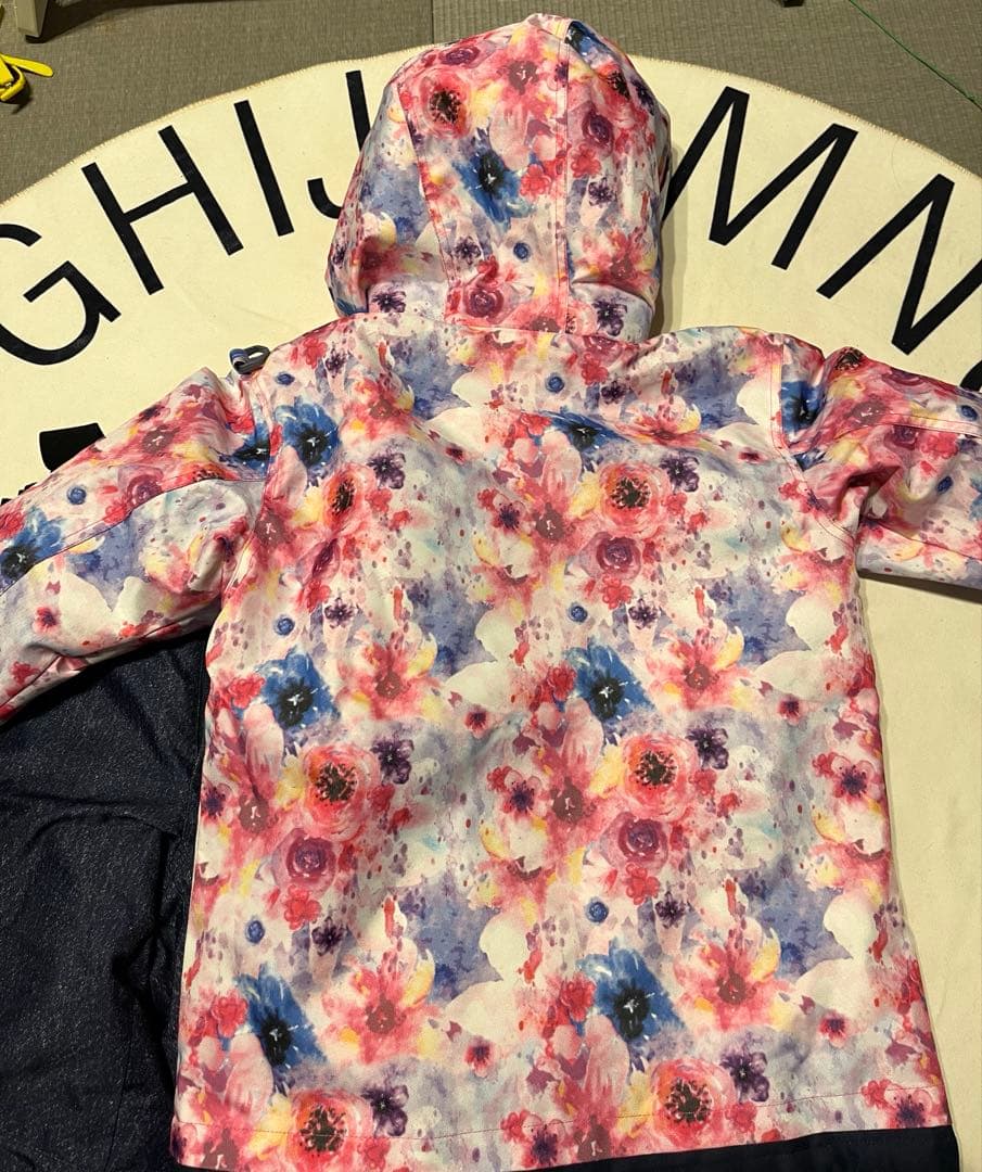 女の子スキーウェア