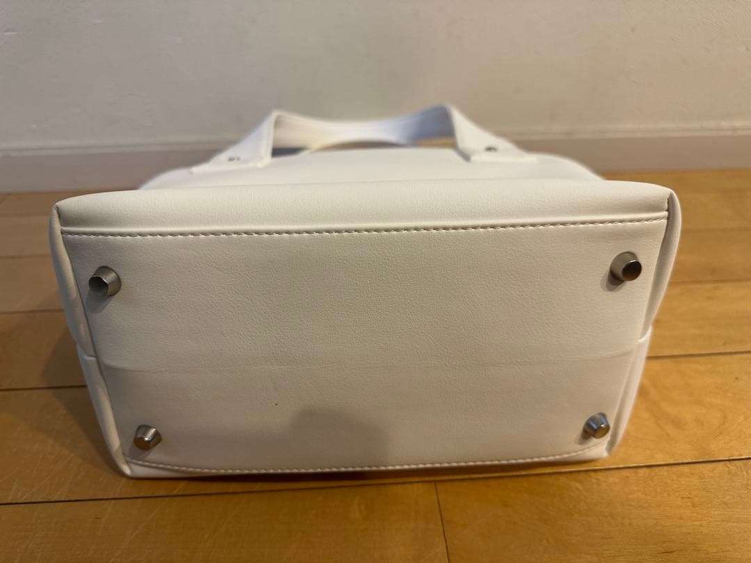 訳あり未使用品⭐︎DESCENTE ゴルフ　ラウンドバッグ ホワイト