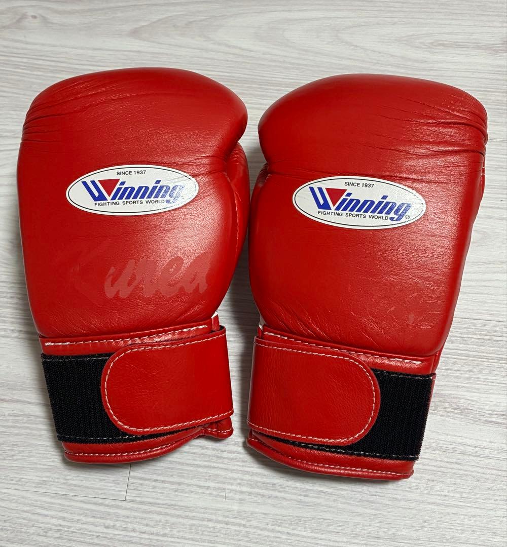 Winning ボクシンググローブ 10 oz レッド