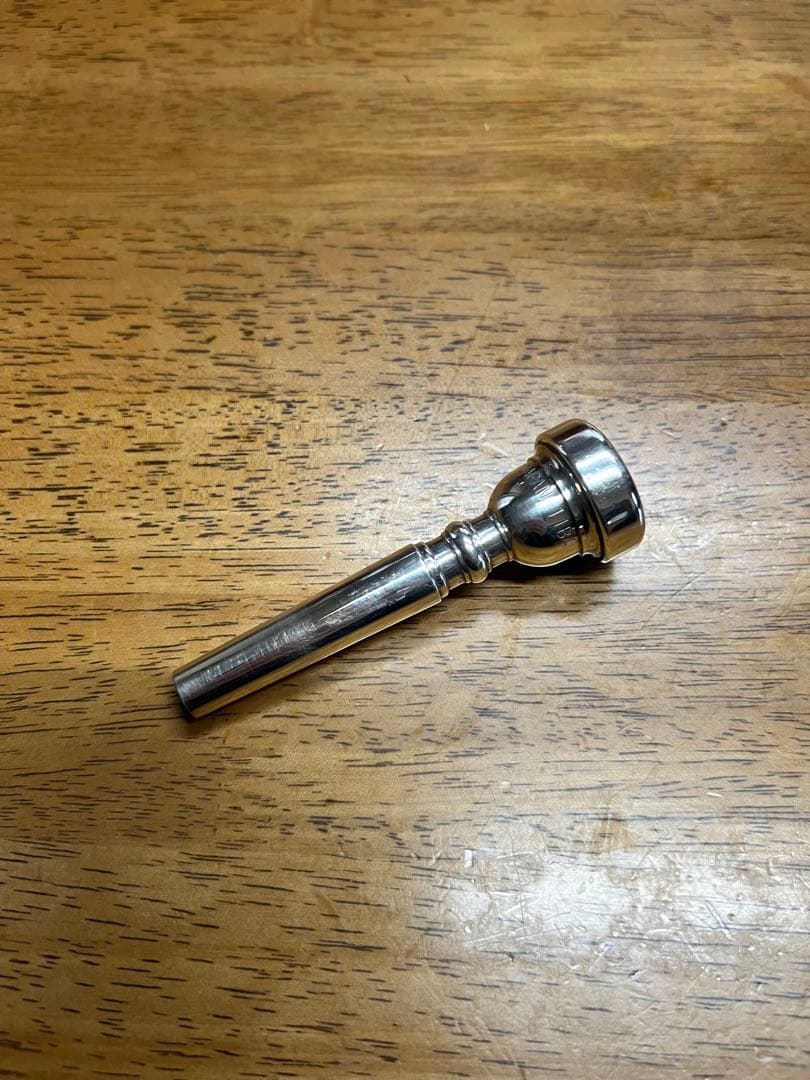 美品 YAMAHA YTR1335 トランペット 本体