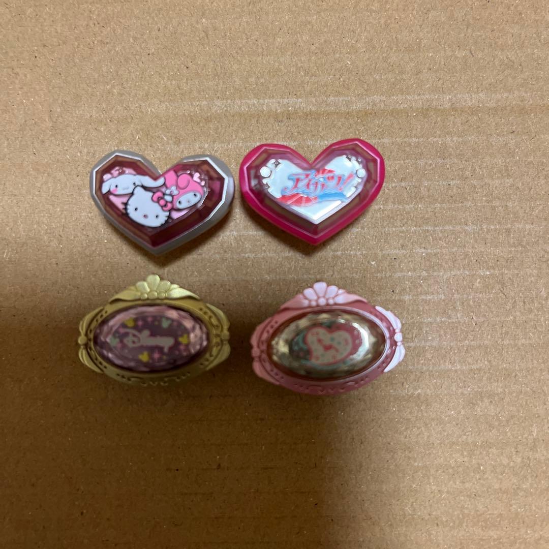 たまデコピアスです。