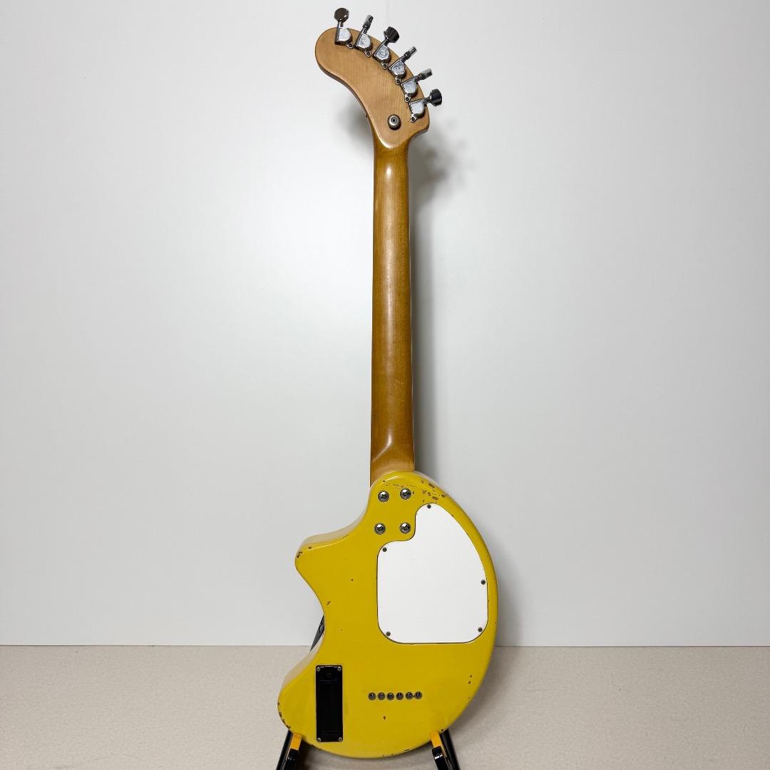 動作品 ZO-3 アンプ内臓 エレキギター レッド フェルナンデス